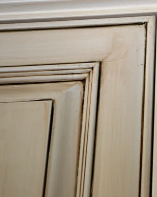 Close-up of glazed paint in one of our projects